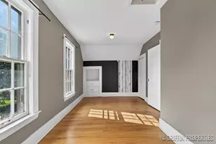 360 Carlton Ave SE, Grand Rapids, MI 49506 - Photo 23