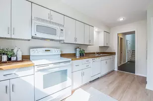1 Westbury Ct, Ann Arbor, MI 48105 - Photo 17