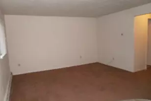 1403 Huntington Ave, Kalamazoo, MI 49048 - Photo 5