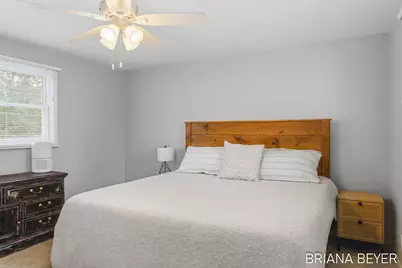 32 W McKinley Avenue, Zeeland, MI 49464 - Photo 21