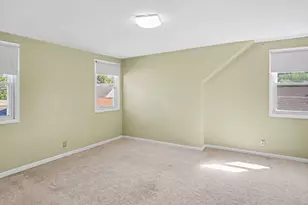 1656 Widdicomb Ave NW, Grand Rapids, MI 49504 - Photo 21