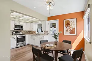 1656 Widdicomb Ave NW, Grand Rapids, MI 49504 - Photo 9