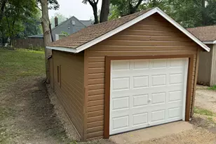 320 Trimble Ave, Kalamazoo, MI 49048 - Photo 17