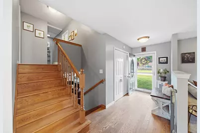 105 Sunset Drive, Blissfield, MI 49228 - Photo 7