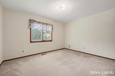 524 Laurie Drive NW, Sparta, MI 49345 - Photo 17