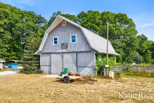 2030 N Scenic Dr, Muskegon, MI 49445 - Photo 47