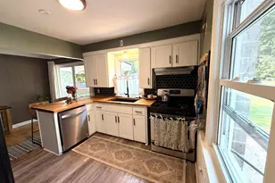 1374 36th St SE, Grand Rapids, MI 49508 - Photo 7
