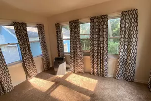 427 Den Adel Ct, Kalamazoo, MI 49001 - Photo 11
