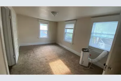 427 Den Adel Court, Kalamazoo, MI 49001 - Photo 9
