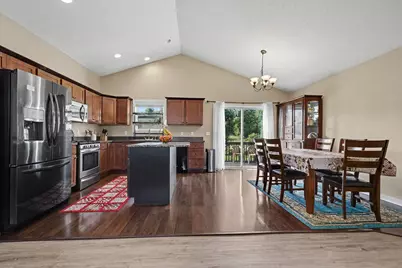 2950 Windy Wood Street SE, Kentwood, MI 49512 - Photo 9