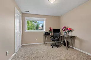 2950 Windy Wood St SE, Kentwood, MI 49512 - Photo 19