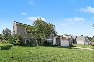 2950 Windy Wood St SE, Kentwood, MI 49512 - Photo 3