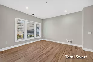 917 W Savidge St, Spring Lake, MI 49456 - Photo 11