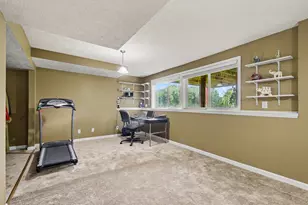 6627 Winter Creek Rd, Norton Shores, MI 49444 - Photo 33