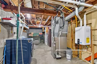 8929 Robinwood Ct, Jackson, MI 49201 - Photo 37