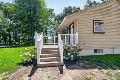 8929 Robinwood Court, Jackson, MI 49201 - Photo 9