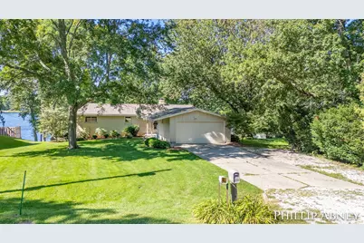 8391 Cowan Lake Drive NE, Rockford, MI 49341 - Photo 39