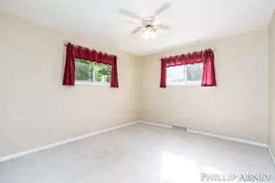 8391 Cowan Lake Dr NE, Rockford, MI 49341 - Photo 25