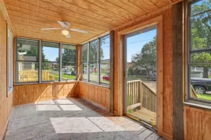 114 Foster Ave, Battle Creek, MI 49015 - Photo 3