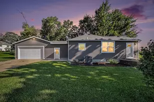 4594 SW 14th St, Dorr, MI 49323 - Photo 1