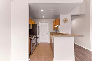 1145 Addington Ln, Ann Arbor, MI 48108 - Photo 7