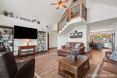 8872 E Spencer Road, Crystal, MI 48818 - Photo 5