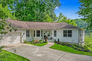 368 Summerset Dr, Kalamazoo, MI 49009 - Photo 3