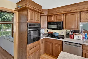 10620 Lake St, Somerset Center, MI 49282 - Photo 15
