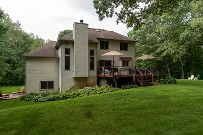 2589 Fisk Road, Howell, MI 48843 - Photo 9