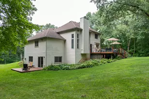 2589 Fisk Rd, Howell, MI 48843 - Photo 5