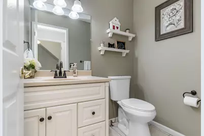 3891 Fairfax Drive, Troy, MI 48083 - Photo 19