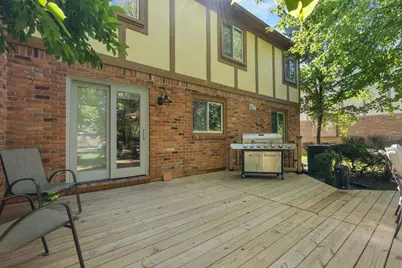 3891 Fairfax Drive, Troy, MI 48083 - Photo 13