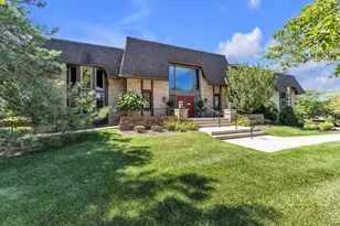 676 Greenhills Dr, Ann Arbor, MI 48105 - Photo 51