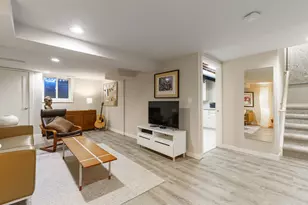 676 Greenhills Dr, Ann Arbor, MI 48105 - Photo 43