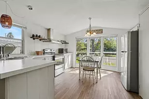 115 Lucky Dr, Coldwater, MI 49036 - Photo 5