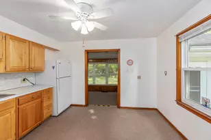 415 Hunt St SE, Lowell, MI 49331 - Photo 15