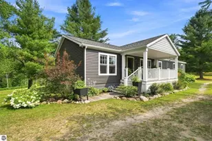 21222 21 Mile Rd, Tustin, MI 49688 - Photo 5