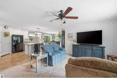 21222 21 Mile Road, Tustin, MI 49688 - Photo 9