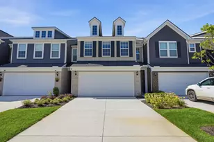 1483 Arcadia Dr, Milford, MI 48381 - Photo 1