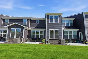 1483 Arcadia Dr, Milford, MI 48381 - Photo 31