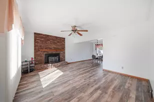 119 Claremont Cir, Brooklyn, MI 49230 - Photo 5
