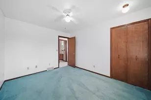 119 Claremont Cir, Brooklyn, MI 49230 - Photo 9