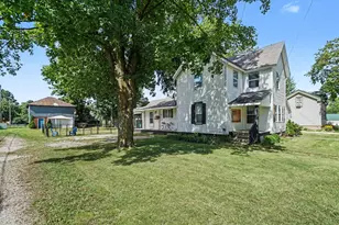 240 White Pigeon St, Constantine, MI 49042 - Photo 3