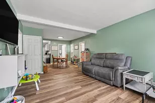 240 White Pigeon St, Constantine, MI 49042 - Photo 5