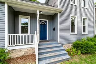 1345 NW Broadway Ave NW, Grand Rapids, MI 49504 - Photo 3
