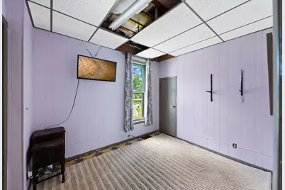 105 E Locust Street E, Three Oaks, MI 49128 - Photo 15