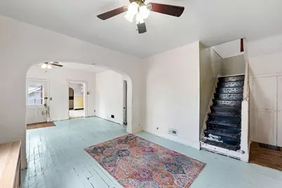 105 E Locust Street E, Three Oaks, MI 49128 - Photo 3