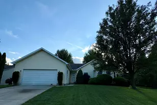 923 N Union St, Tecumseh, MI 49286 - Photo 1