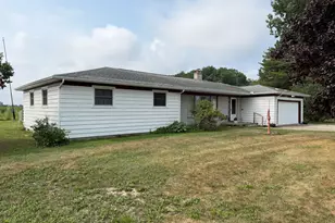 2095 Brettrager Dr, Saginaw, MI 48601 - Photo 1