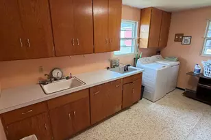 2095 Brettrager Dr, Saginaw, MI 48601 - Photo 19